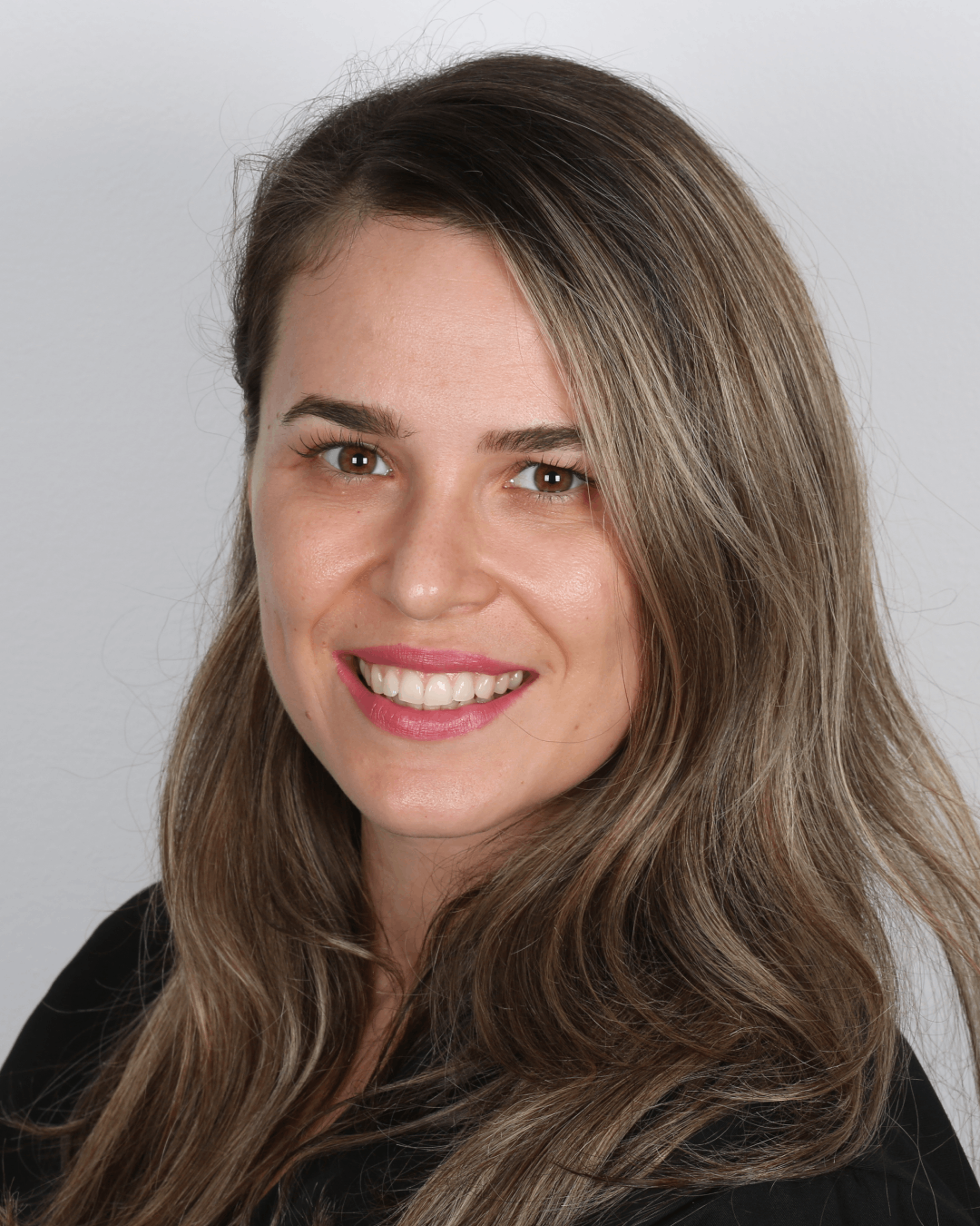 Dr. Roxana Calin